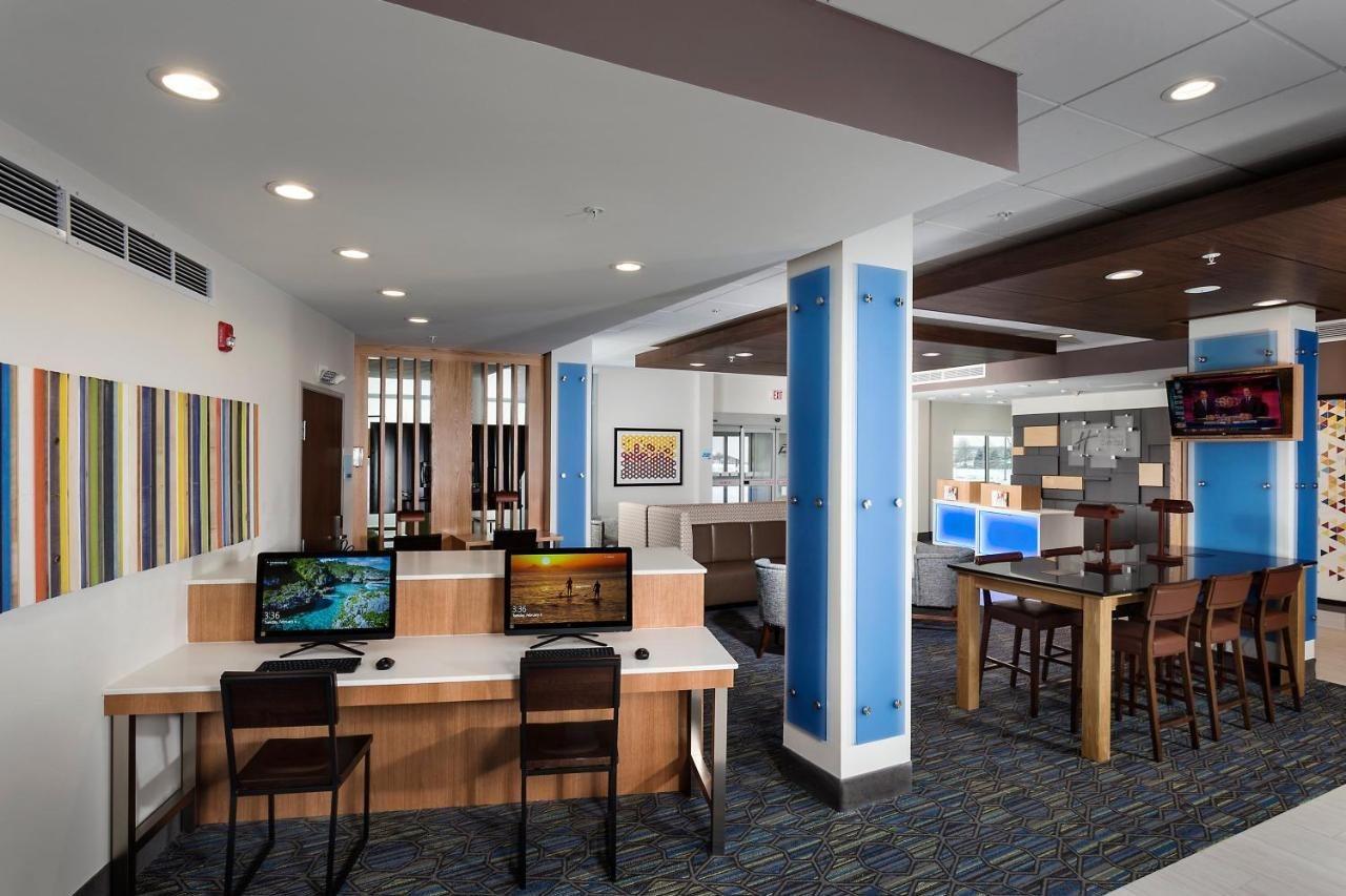 Holiday Inn Express & Suites - West Des Moines - Jordan Creek By Ihg Εξωτερικό φωτογραφία