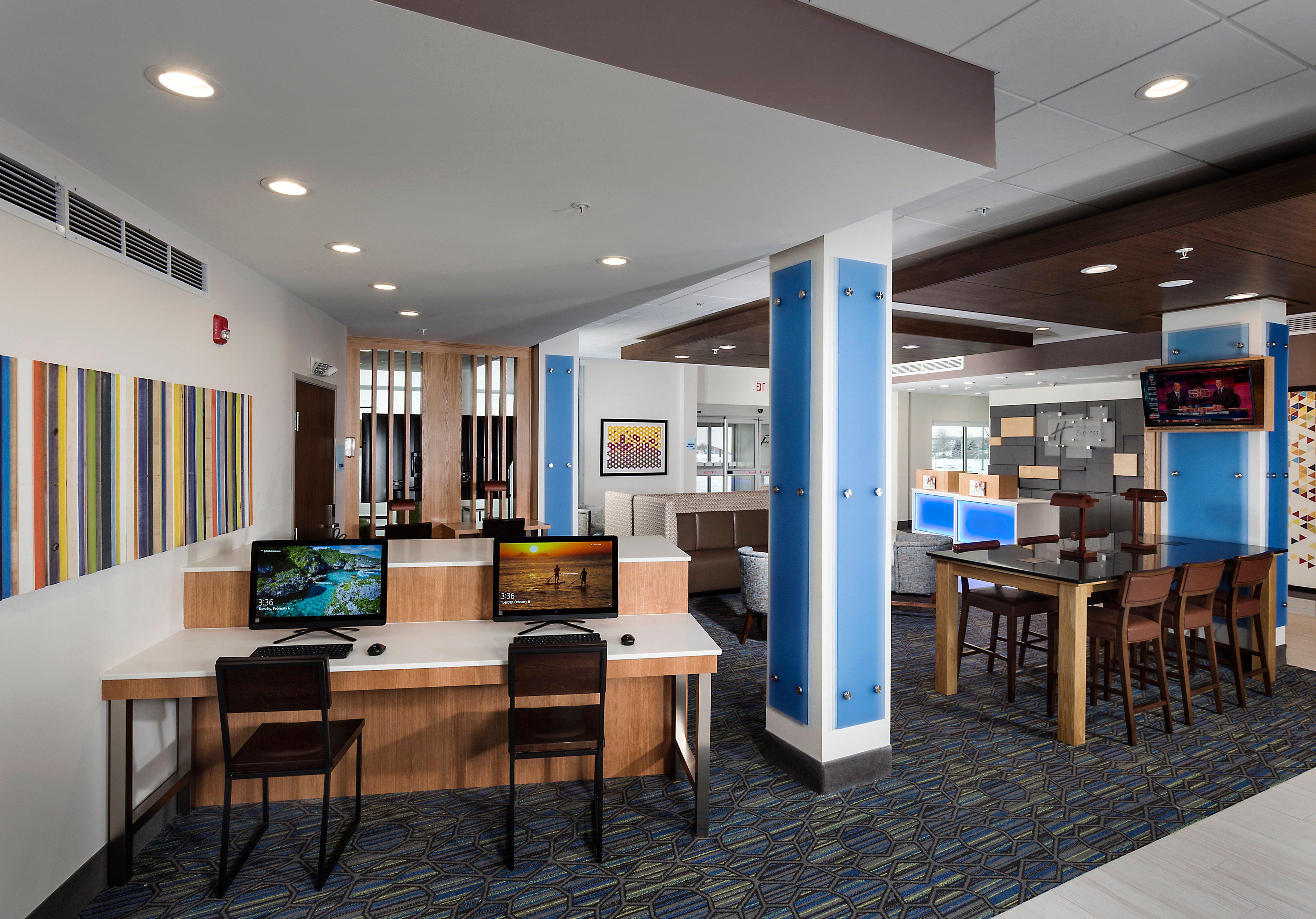 Holiday Inn Express & Suites - West Des Moines - Jordan Creek By Ihg Εξωτερικό φωτογραφία