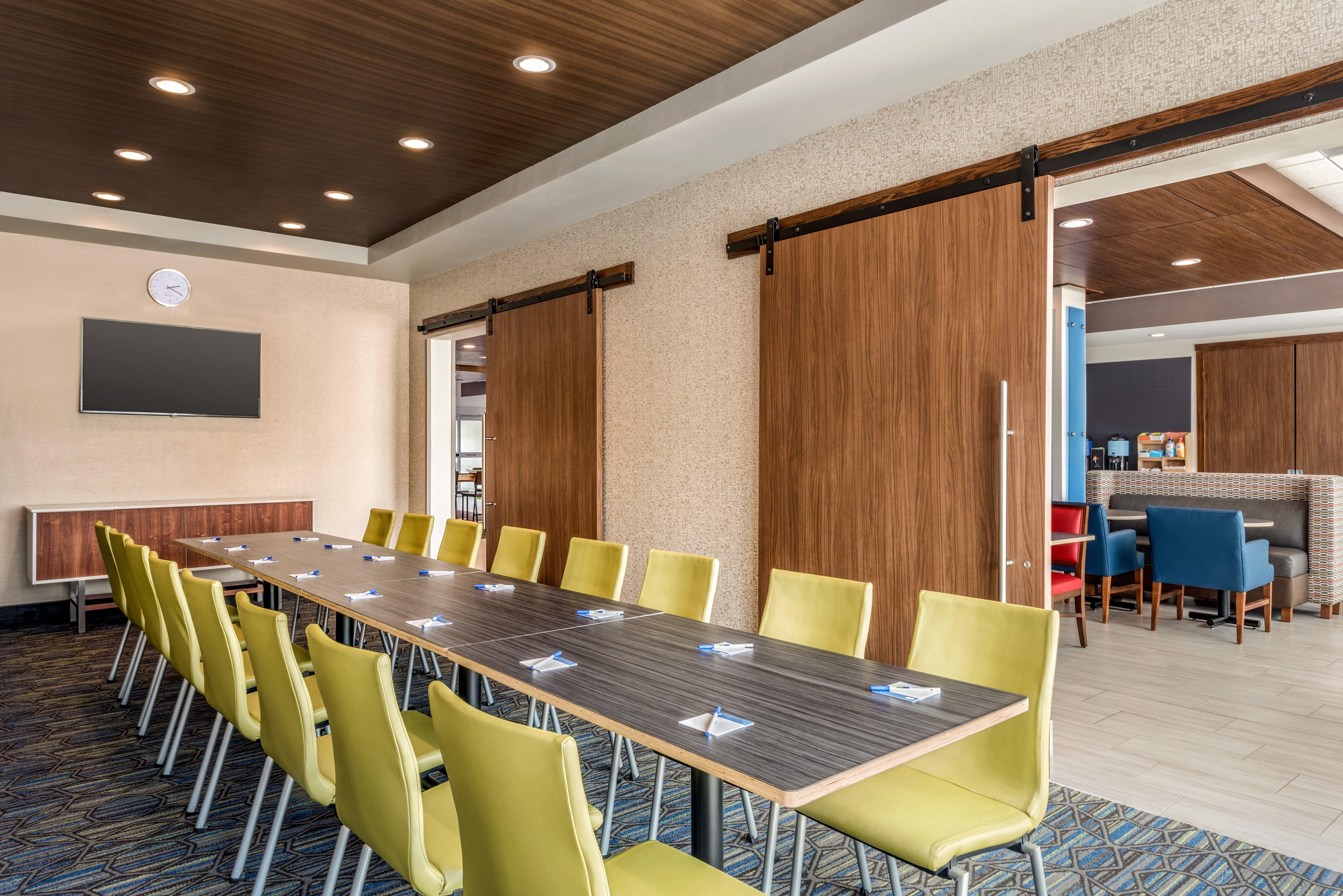 Holiday Inn Express & Suites - West Des Moines - Jordan Creek By Ihg Εξωτερικό φωτογραφία