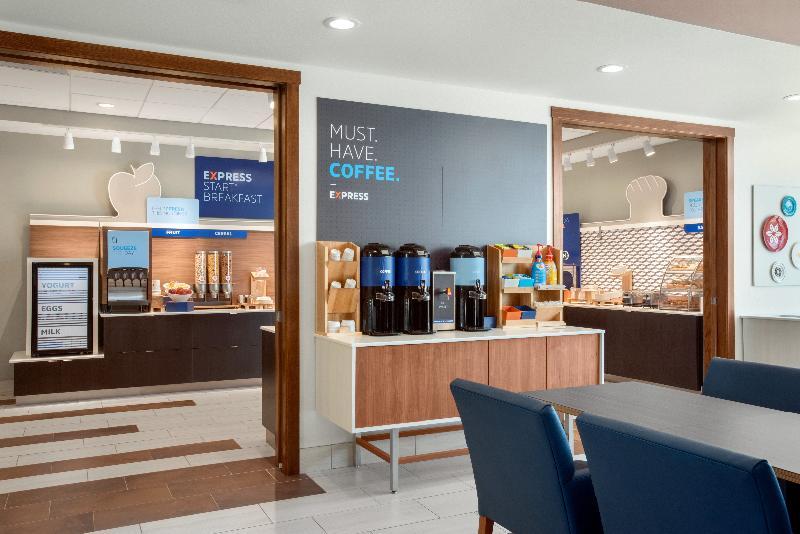 Holiday Inn Express & Suites - West Des Moines - Jordan Creek By Ihg Εξωτερικό φωτογραφία